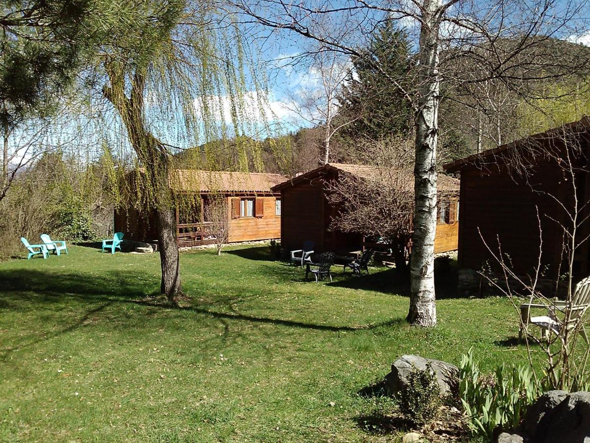 Les Chalets Quazemi A Casteil Экстерьер фото
